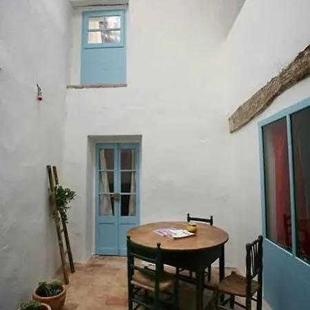 Casa Migdia Hotel *