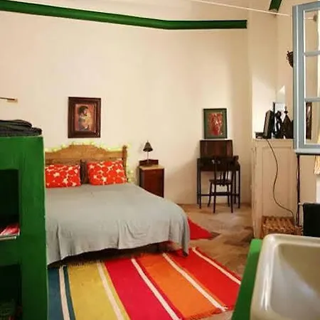 Casa Migdia * Sant Jordi Desvalls
